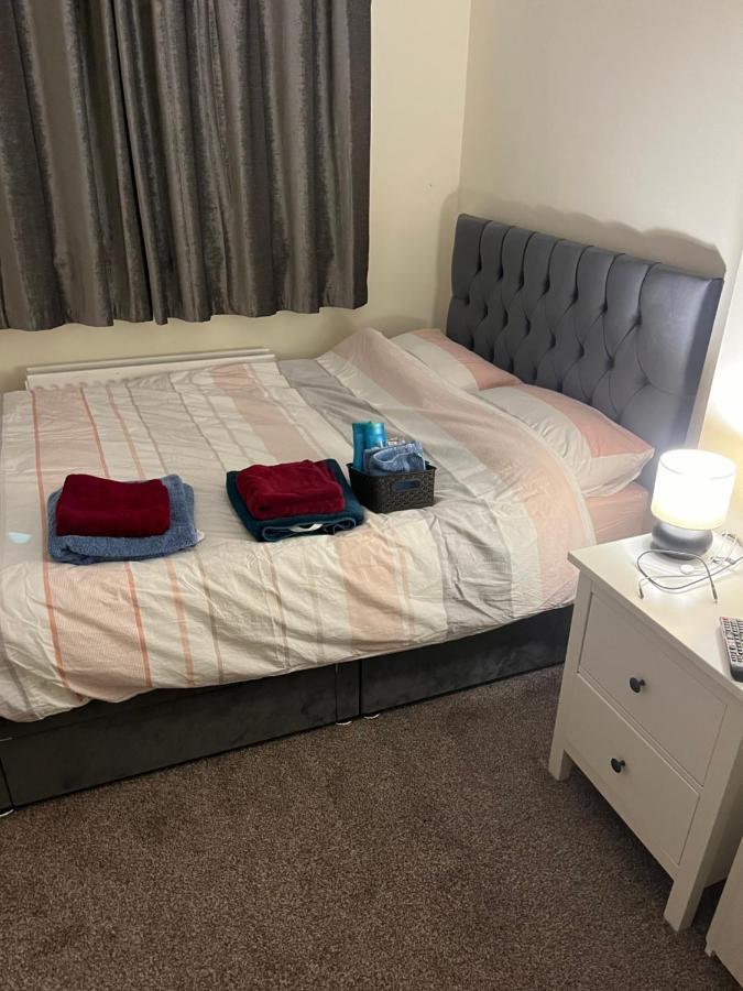 2 St Judes Court D24H1X4 Students Only Apartment Dublin Exterior photo