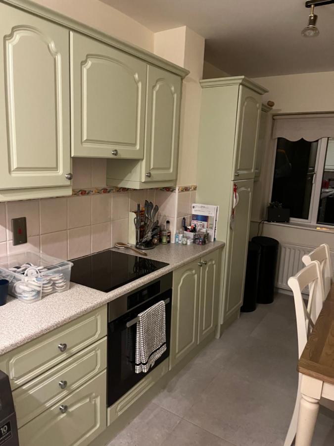 2 St Judes Court D24H1X4 Students Only Apartment Dublin Exterior photo
